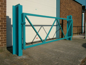 heavy duty security gate